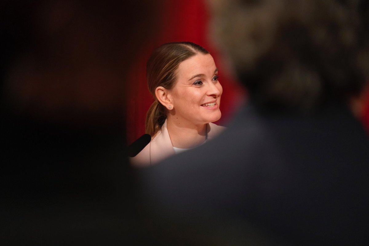 MargaProhens's tweet photo. Enhorabona als membres del Consell Assessor de Dret Civil que avui han pres possessió del seu càrrec. Animar-vos a fer feina des de la màxima responsabilitat i respecte al nostre ordenament jurídic i a la nostra idiosincràsia, a aquest Dret Civil que també ens defineix i ens explica com a poble i com a societat, i pensant en la realitat dels ciutadans i de les famílies de les Illes Balears.