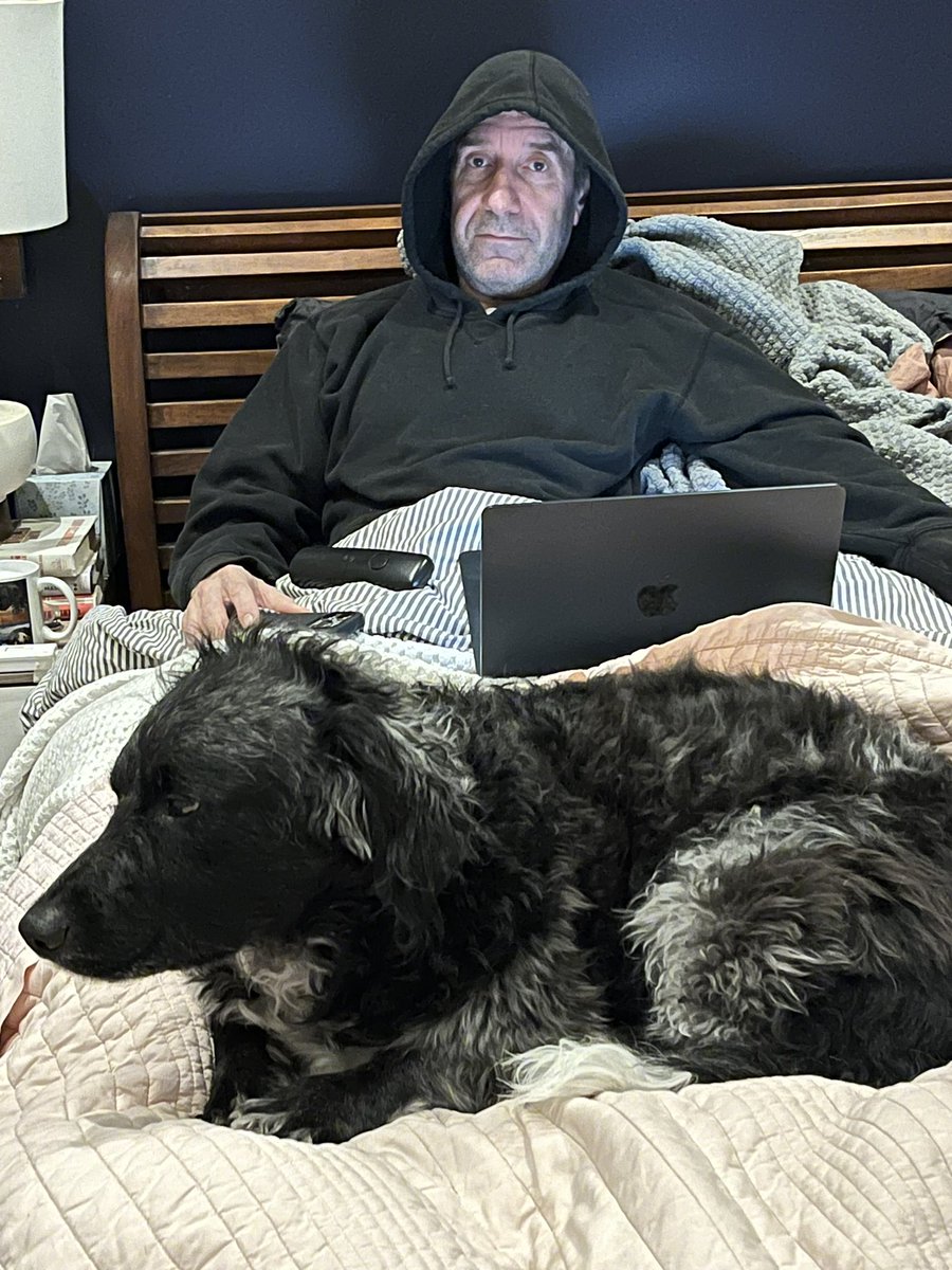 It’s a Thursday Emergency 🚑! ER show host @heshiegreshie jumps in the hot seat in studio, as Dr. Billy “Got the Flu” Goldberg dials it in from the comfort of his bed, along with his trusty assistant, Finn. We want to know: Have you been feeling sick? Did you stay home this week?