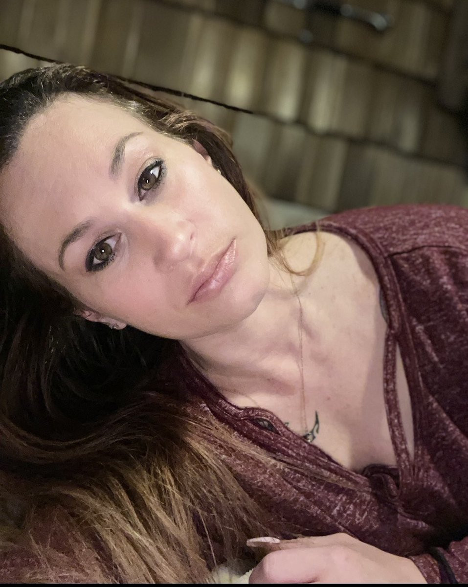 bsbsbs667979's tweet photo. I'm used to sleeping with black men 🍆...even after I get married, I will cheat on my white husband and I will not cheat on my black friends🤤. https://t.co/rfLpnQnWwj
