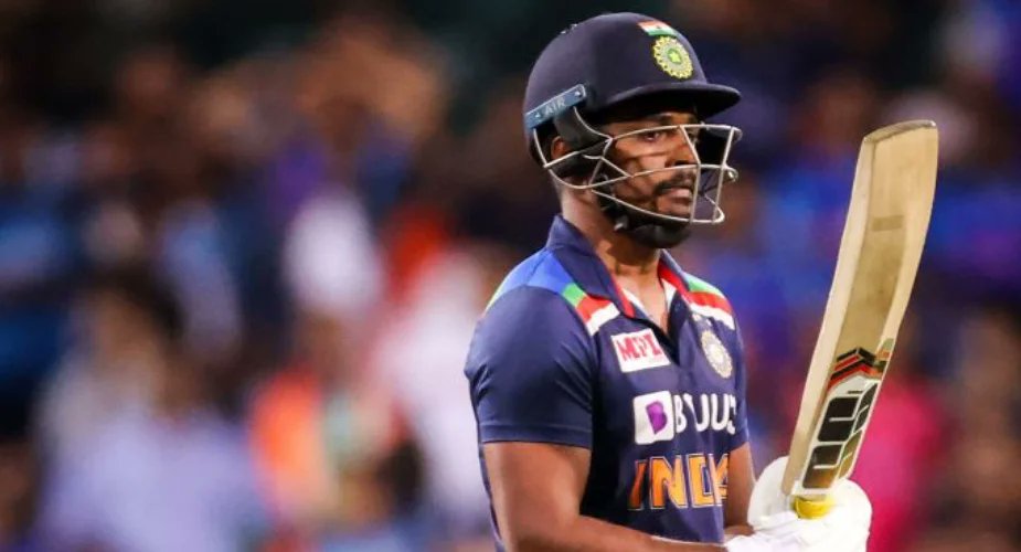 MeenaRamkishan0's tweet photo. Again No Place For Sanju Samson in The Team..🥹💔

- What's Your Thoughts..? #INDvsAFG #SanjuSamson https://t.co/m4VPXJScE9