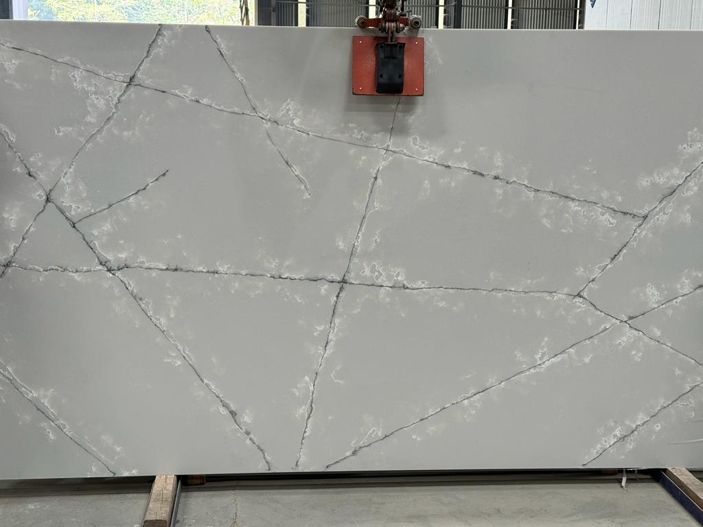 iStoneQuartz's tweet photo. Upcoming Colour in 2024, Calacatta Range 

CALACATTA ICE WHITE  3200X1600 (JUMBO)
Available In 20mm&amp;30mm
👇👇
place your orders via:
☎️02033725489
📞07772778291.
📲WhatsApp: +447772778291.
✉ info@rtstone.co.uk.
🌐 https://t.co/CBkX3dw7Fc

@istone.quartz
 #london #wembley https://t.co/EwOon6YRz4