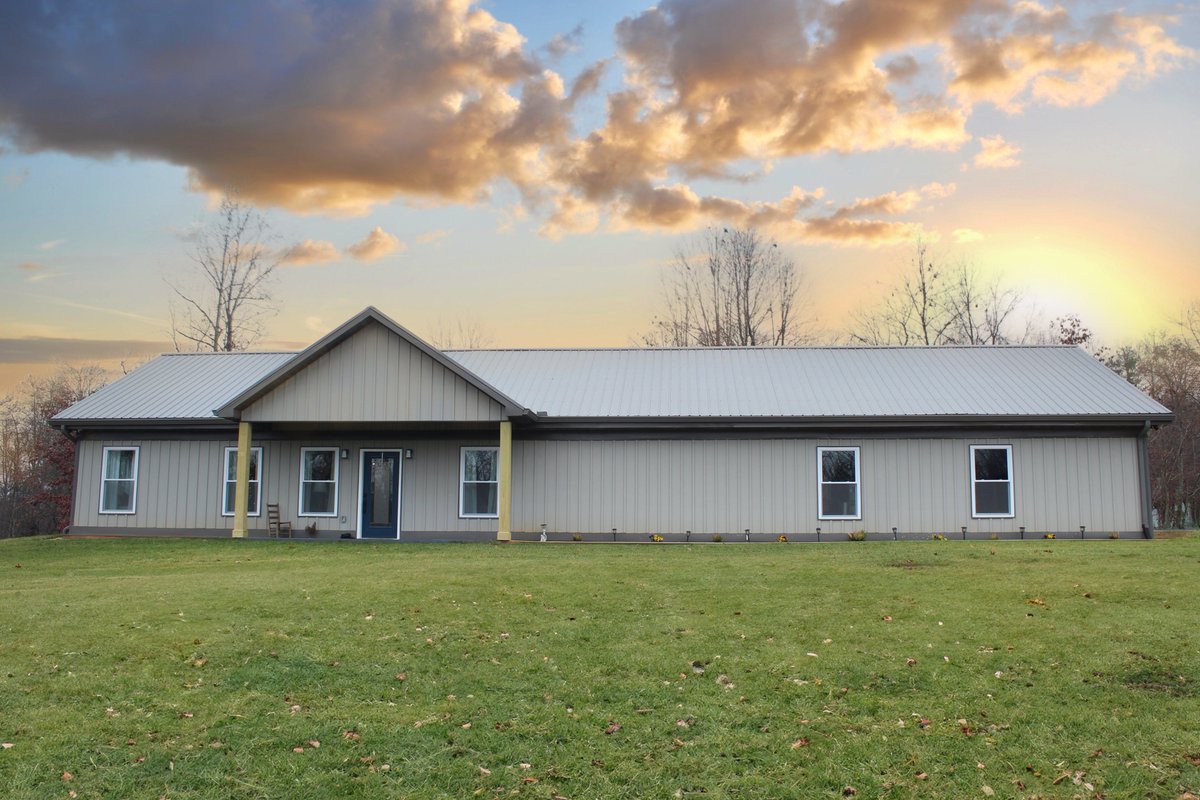 truemetalsupply's tweet photo. Gorgeous post frame barndominium from True Metal Supply with Textured Light Gray Board and Batten Steel Siding and a Charcoal Tuff-Rib Metal Roof. 🤩 Start your project: (865) 224-3055 or learn more at https://t.co/GUDHRQ413T #barndobuild #postframe #steelsiding
🔹 WeatherXL® Coil Coating from @SWCoilCoatings
🔹 Wood Ultimate Fasteners from Atlas Bolt & Screw Company
----------------
#boardandbatten #postframebuildingkits #postframekit #workshop #garage #shed #buildingkit #metalbuilding #trusses #steeltrusses #barndo #buildingkits #buildingkit #barndominium #knoxvillemetalroofing #knoxville #manufaturing #postframekits #metalshop #roofing #tuffrib #metalroofs #metalroof #metalroofing #truemetalsupply #metalroofingmadeeasy #boardandbattensteelsiding