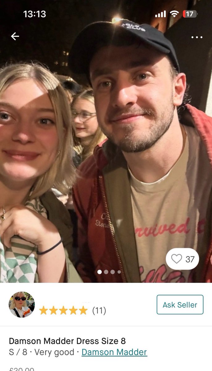 ellss___'s tweet photo. shoutout to this gal on vinted using this as the first photo on a listing for a dress, 10/10 marketing i shall be purchasing https://t.co/3tqOqrmQ6v