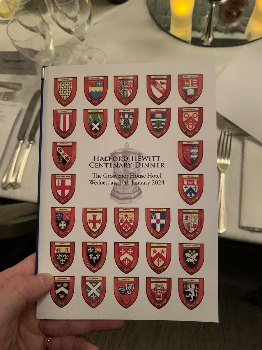 The Halford Hewitt Centenary Dinner, 2024 AGM & Draw took place last night in London. It was a momentous occasion. The draw can be found here: halfordhewitt.org/2024-halford-h… We look forward to hosting in April along with our neighbours at Royal St George’s & Prince’s.