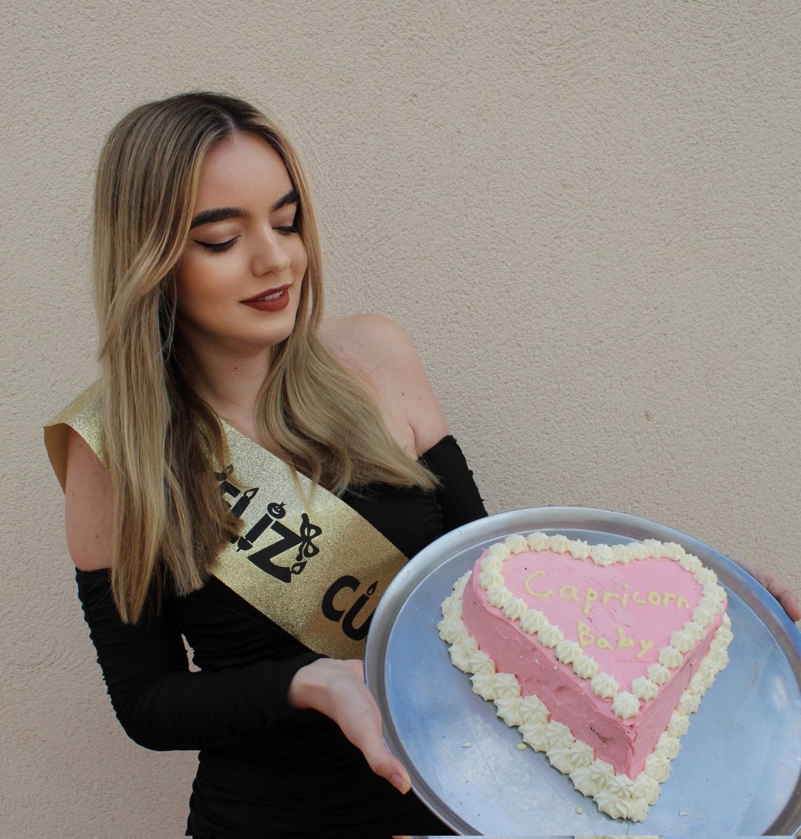 cloveery's tweet photo. Happy Birthday to me 🎉❤️🙈

https://t.co/hTCrDRyOnU https://t.co/Cp5PwJxXF5