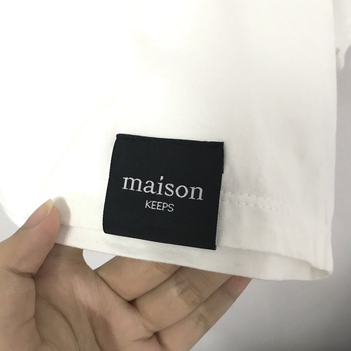 jubjongstore's tweet photo. ส่งต่อเสื้อครอปปัก maison แบรนด์ keeps 
ไซส์ m ค่ะ ใส่ 1 ครั้ง ซักเก็บ 
มีถุง+ป้าย สภาพ 10/10

📍 ราคา 400 บาท (จาก 690)

#ส่งต่อเสื้อผ้ามือ2  #ส่งต่อเสื้อผ้า #เสื้อผ้ามือสอง #ส่งต่อเสื้อผ้ามือสอง #maisonkeeps #ส่งต่อkeeps https://t.co/KFMagx2z0J