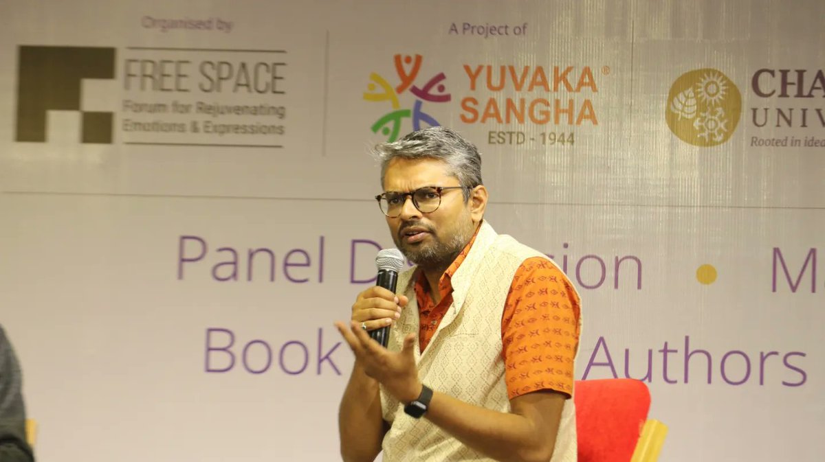 Student Lit Fest tweet media