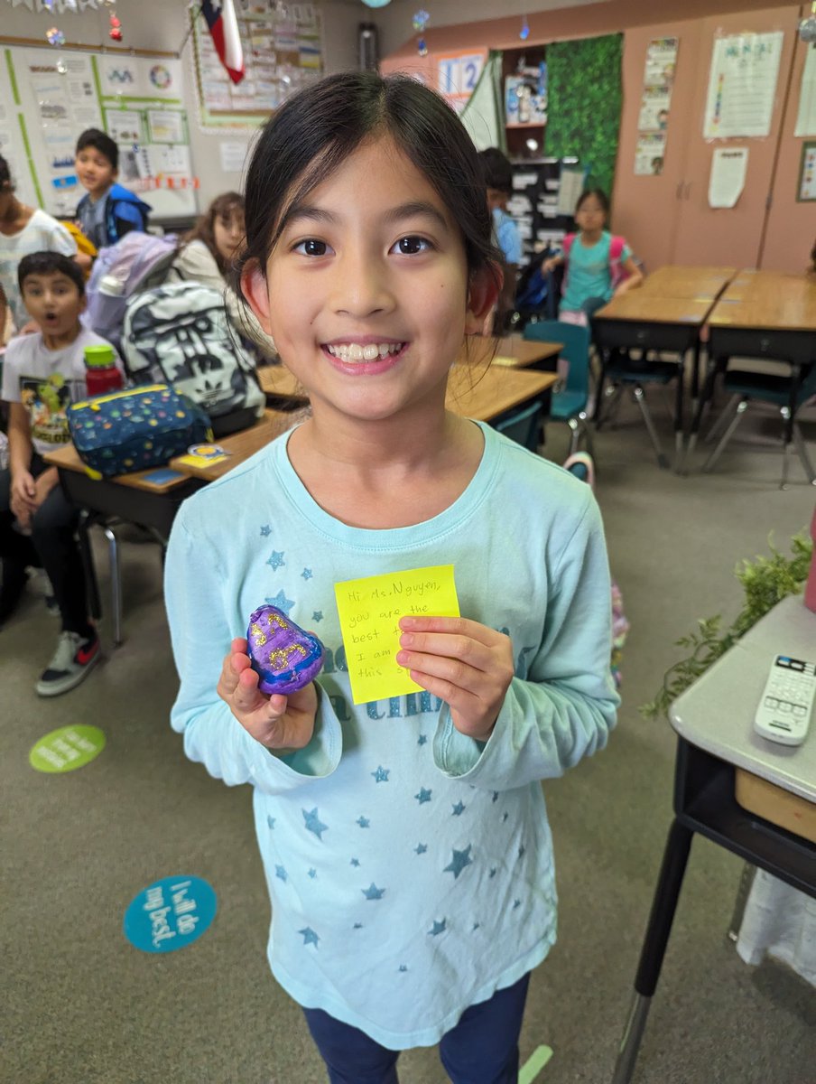 Ms. Nguyen tweet media