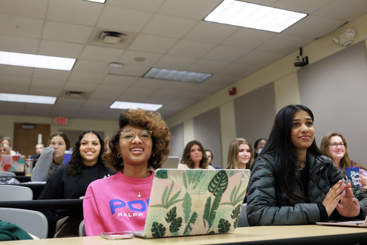 #ICYMI: #PirateNation returned to campus Monday for the first day of the Spring 2024 semester. 🏴‍☠️ @ECUChancellor even made an appearance to welcome #Pirates back! 💜