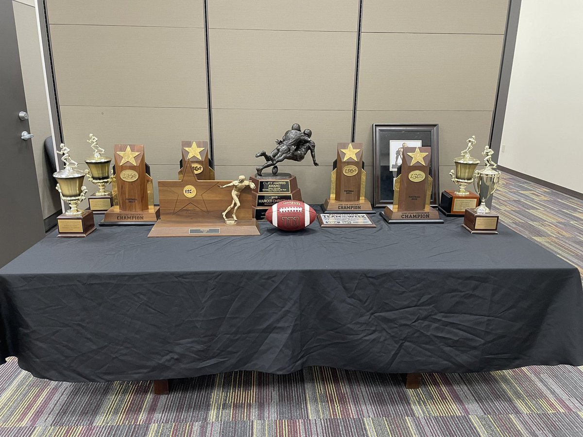 Coach Blake Frazier tweet media