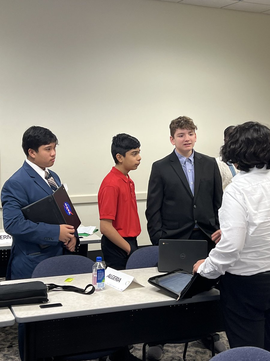 Nick Markijohn tweet media