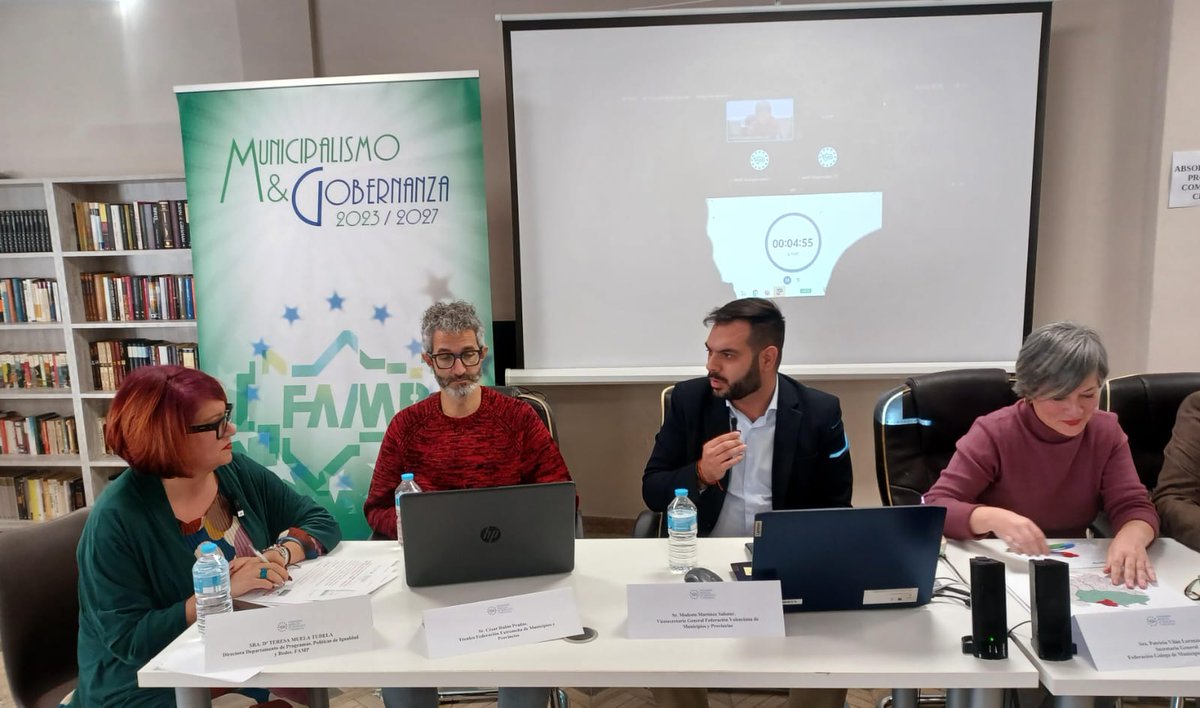 🗣️ Nuestro Vicesecretario General @Modestomartinez participa en la mesa de la construcción de un relato en las jornadas del proyector RETTURN en 📍Torvizcón, Granada .