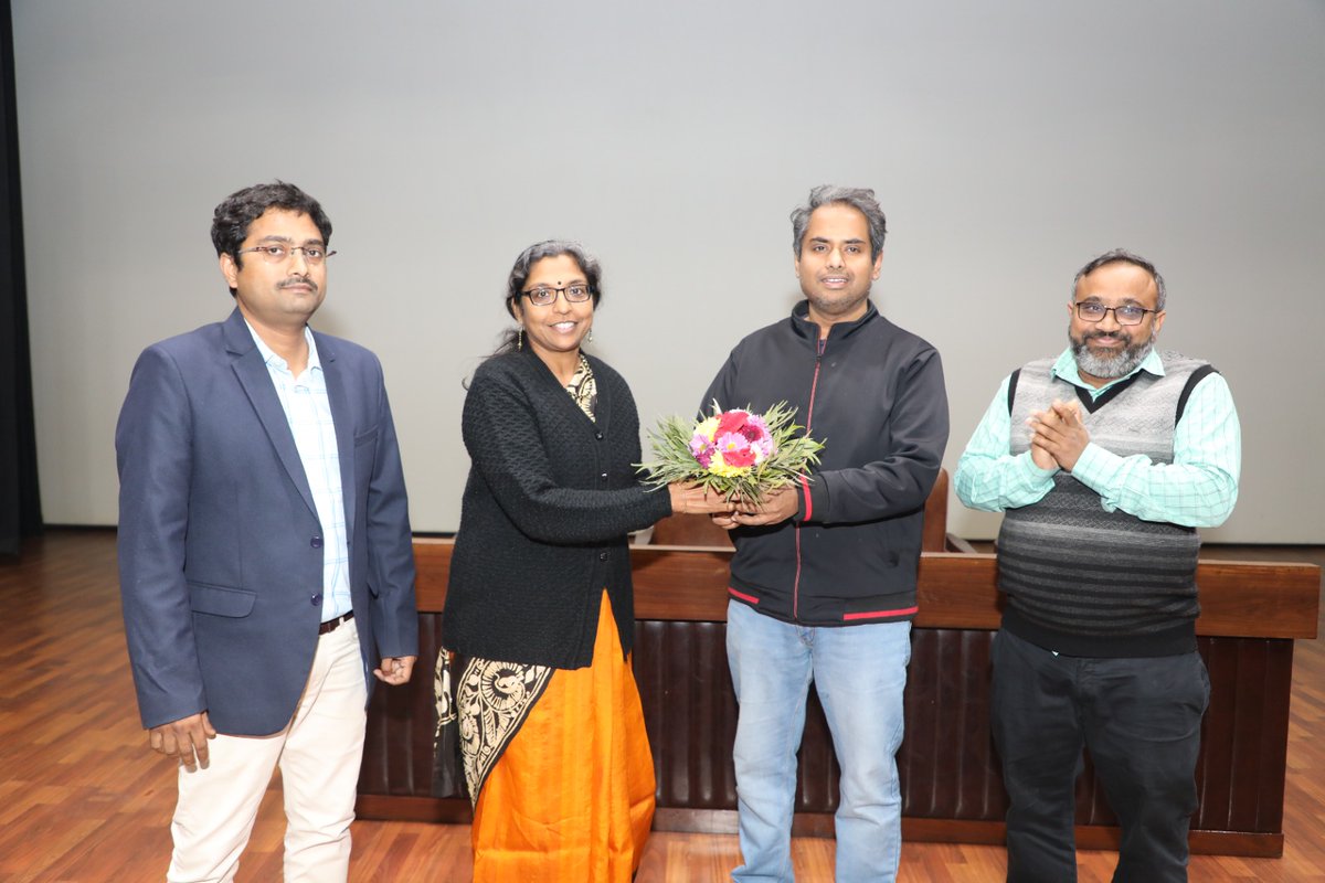 CSIR_CDRI's tweet photo. .@CSIR_CDRI #Lucknow #UP initiated a new oration series #InnoHealth to foster the #innovation in #Healthcare and hosted a thought-provoking oration on the profound impact of #ArtificialInteligence in advancing healthcare innovations
@CSIR_IND @IndiaDST @DrNKalaiselvi @PIB_India https://t.co/Nc3q1kfq53
