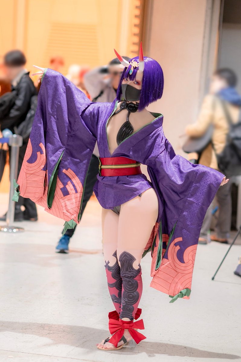 mocchirimaikaF's tweet photo. ※Cosplay/FGO
※黒マスク有り

大晦日のとなコスで撮影して頂きました🫶
撮影ありがとうございました🌸

撮影：@ks07_cos 様
#となコス2023 #Amefuri_Cos https://t.co/qenBD3G6os