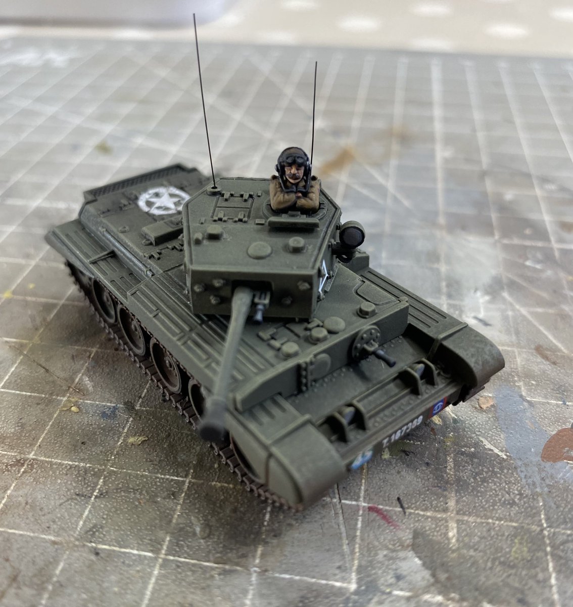 Paul3216716's tweet image. A Flames of War 15mm scale (1/100) Cromwell tank to test out how I want to do British tank green. I think I’m happy with the shade so I’d better do the rest! #flamesofwar #15mm