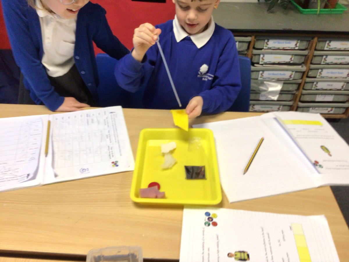 Y2Woodley's tweet photo. In Science we have been testing material to see which ones absorb water and which ones repel water. ASK ME: which material would be the best to make a coat and why? https://t.co/Kxadai9iV3