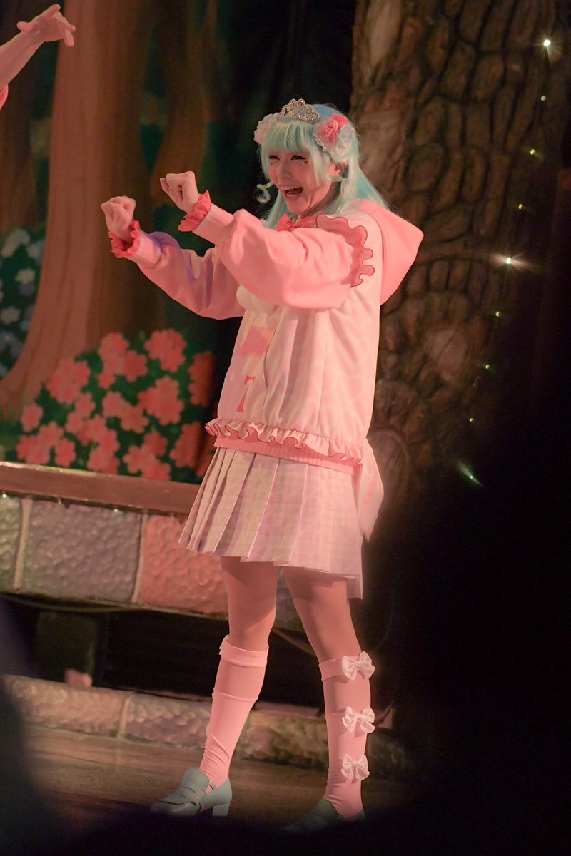 ___xuuu12's tweet photo. 衣装もみんな可愛くてみんな似合ってて該当オタクくらい騒いだ（）
うさ耳パーカーほんま反則級にかわいすぎてずるい(,,o̴̶̷᷄﹏o̴̶̷̥᷅,,)
#ピューロアンバサダー　#ピューロ学園 https://t.co/DtANQU3obS