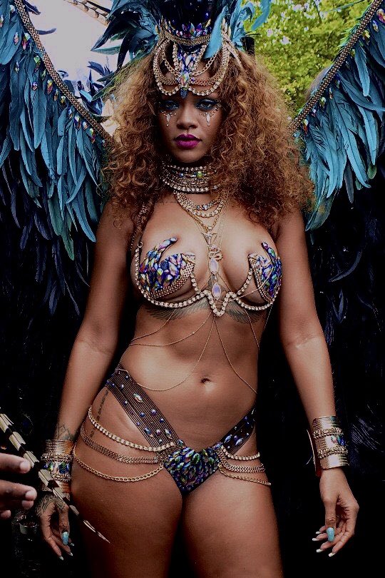 Close your eyes and type ‘Rihanna’. NO CHEATING❤️‍🔥