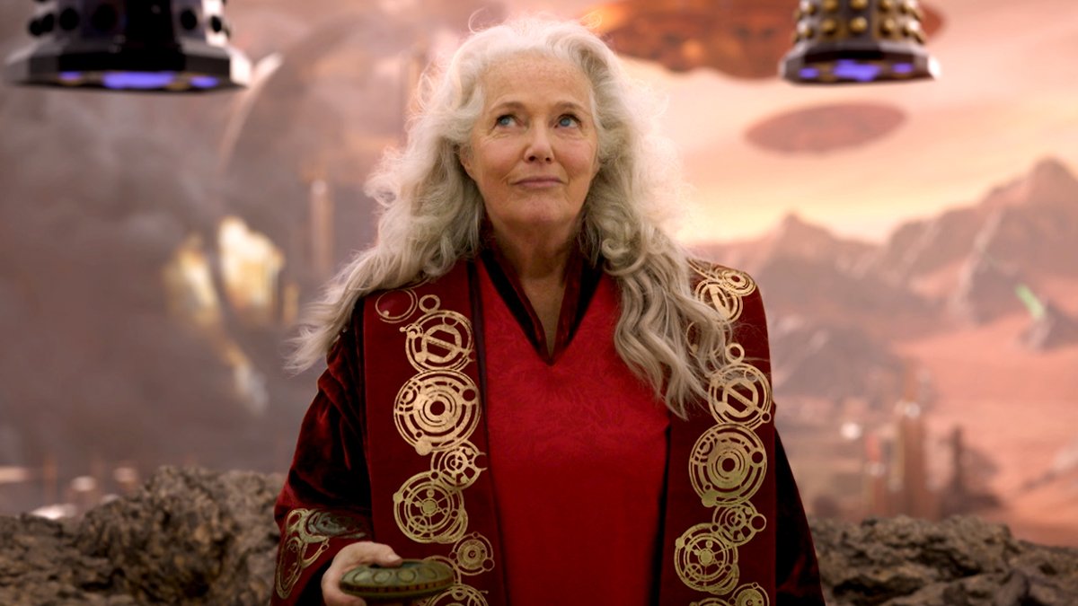 bbcdoctorwho's tweet photo. Even a warrior as brave as Leela knows when it's time to leave the battlefield... 💥

Louise Jameson returns as Leela in the announcement trailer for #DoctorWho: The Collection - Season 15! 📀 https://t.co/kbfRQoMklp