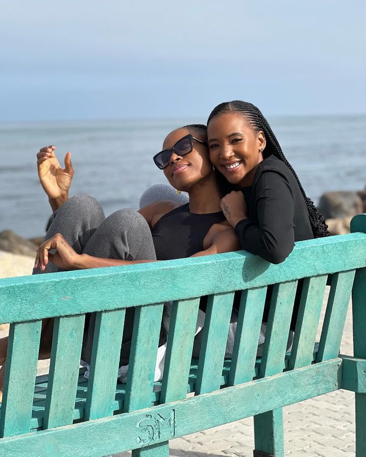 Play. Laugh. Stretch. Love. Pray. 

@MarthaGoldie 

#missearth #missearthnamibia2023 #beachlife #beachvibes #letsplay #relaxedlife #backfromasiatour #backfromeuropetrip