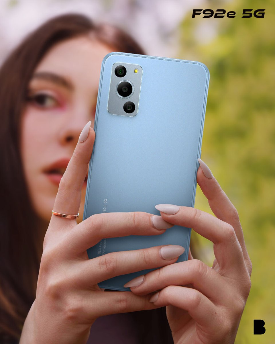 BLU_Products's tweet photo. F92e 5G, making tech look hella stylish! 📲✨ Experience 5G vibes at an epic $129. 🚀💙 #5GStyle #5GFuture 

🔥SHOP HERE🔥 https://t.co/zTaM15R4l3 https://t.co/8H17xSngvS