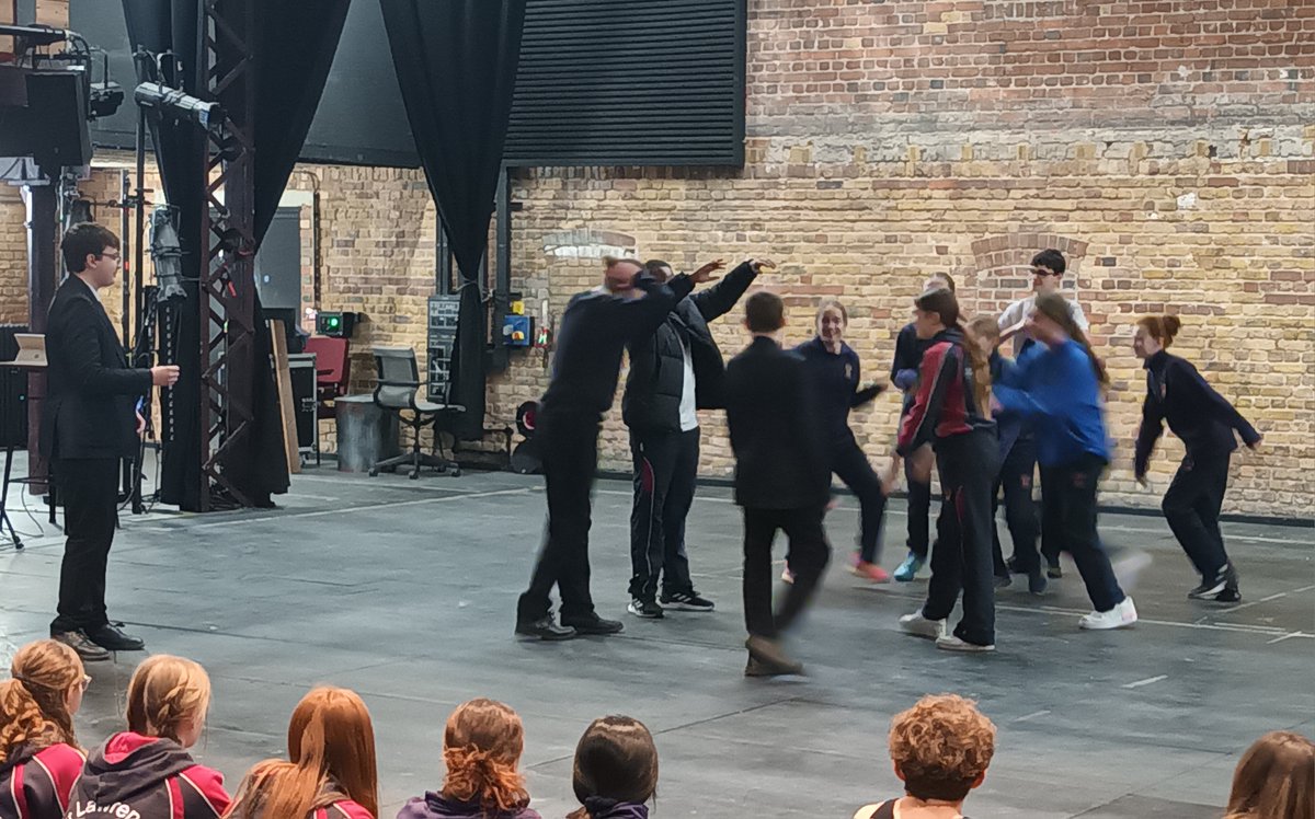 Amazing morning at the Malthouse, King's School for EKST's Drama workshop- brilliant to have students from Archbishop's School and St Lawrence College participating with amazing feedback from students and staff alike.
#drama#inclusionanddiversity #partnerships #collaboration