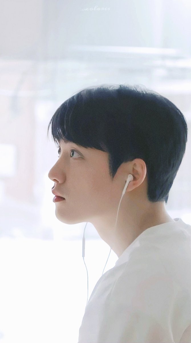 dks_rhm's tweet photo. تولد درخشان ترین شکوفه ی دنیا مبارک 🌸
2024 DYO DAY
#해피_됴데이_2024
#WinterStarKyungsooDay
@weareoneEXO @companysoosoo_ https://t.co/yTVrryzuuv