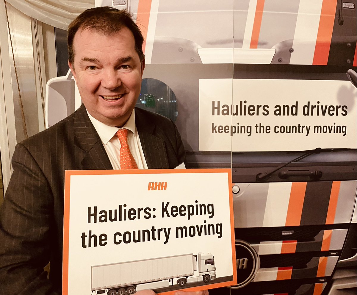 GuyOpperman's tweet photo. Great to join the #RoadHaulage Association and welcome 100s of the key players in freight and road haulage to the @HouseofCommons yesterday. 

Good to meet, listen, and support an industry that is vital to the national interest 🚛 https://t.co/UvnhzJIBLP