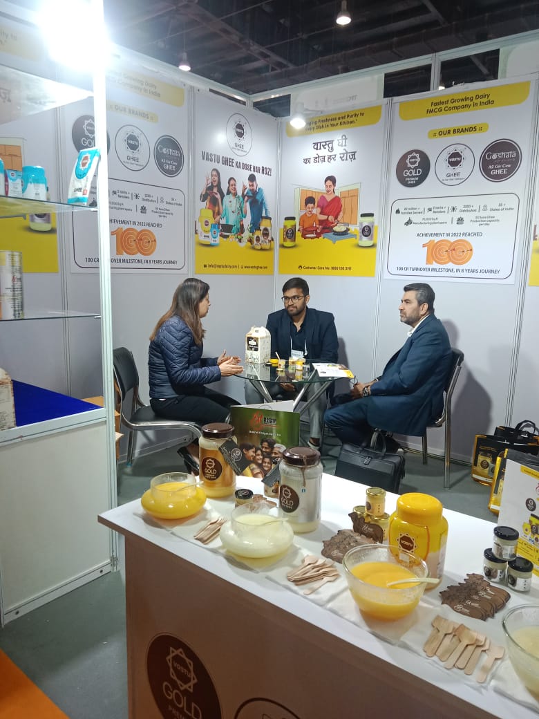 RadheDairy's tweet photo. Embark on a culinary voyage through tradition at Indus Food 2024, Greater Noida!. Join us for an unforgettable taste expedition!
.
.
.
Here, the glimpse of Day 1 unfolds!
.
.
#PremiumGhee #tastydishes #pureghee #exhibition2024 #vastughee #GreaterNoida https://t.co/l7b9UYlnn4
