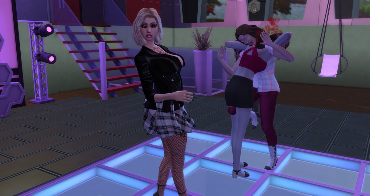 WillasWindow's tweet photo. When that cute girl you’re dancing starts eating other sims.. #Sims4 #SimsNation https://t.co/X8Prw69Aqr