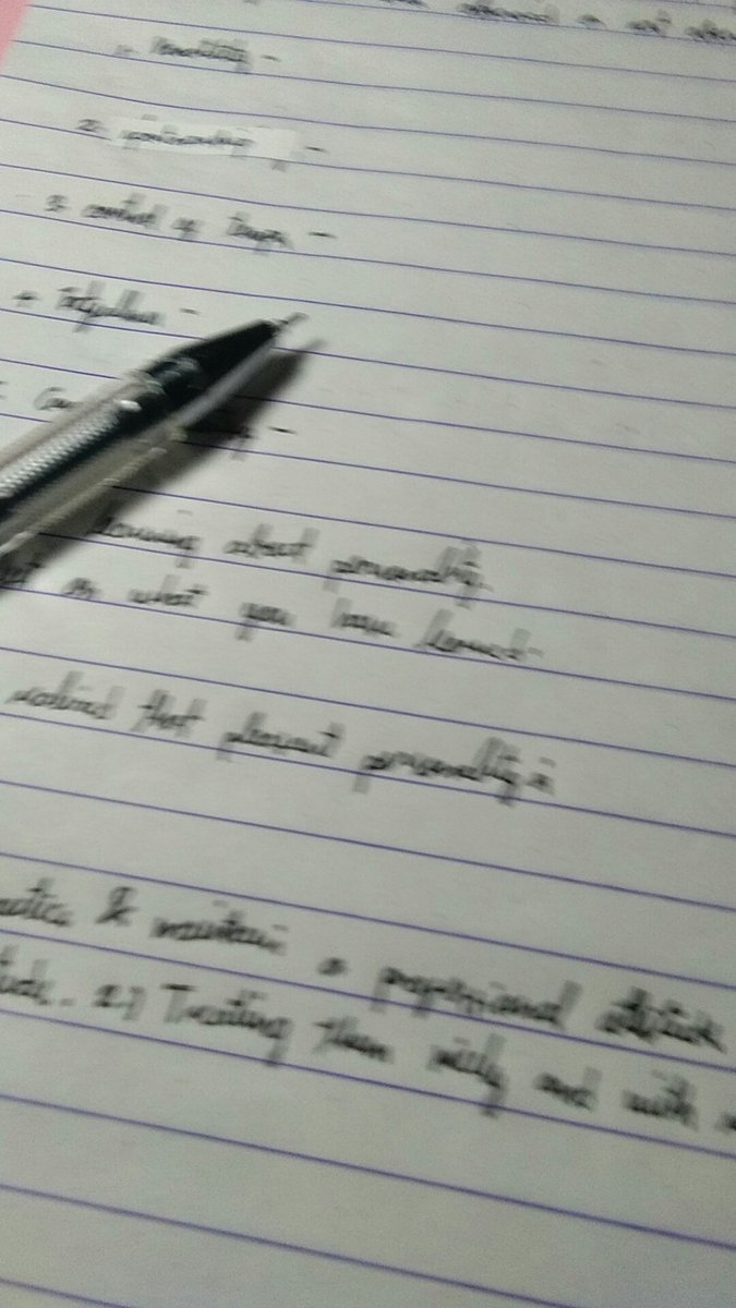 lauvznki's tweet image. ok be d k n tutuloy 2, ikaw muna uunahin k😊😊😊😊😊😊😊 #priorityfirst