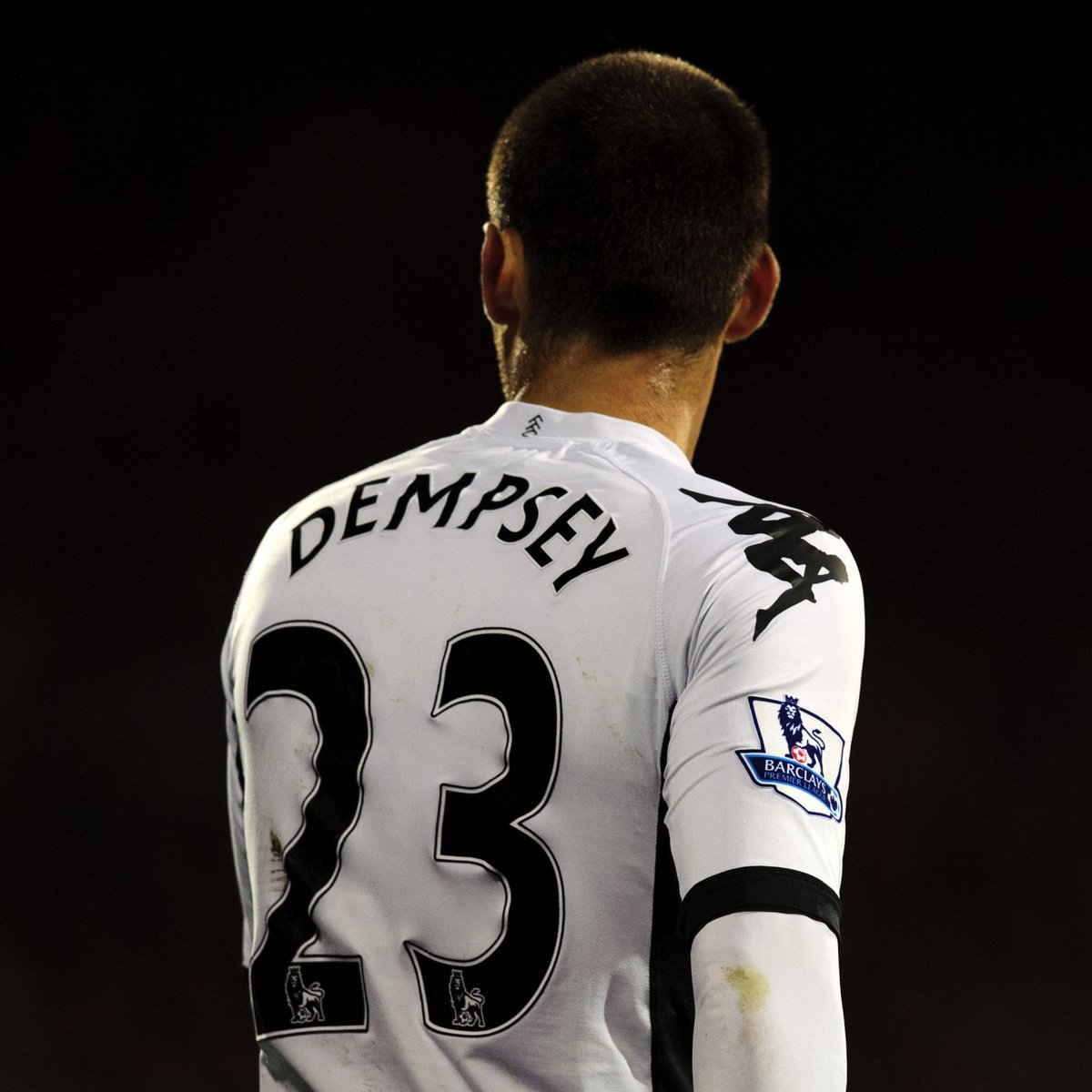FulhamFC's tweet photo. Fulham legend. @premierleague icon.

@clint_dempsey signed #OTD in 2007. 🇺🇸 https://t.co/ffkeRgPnpf