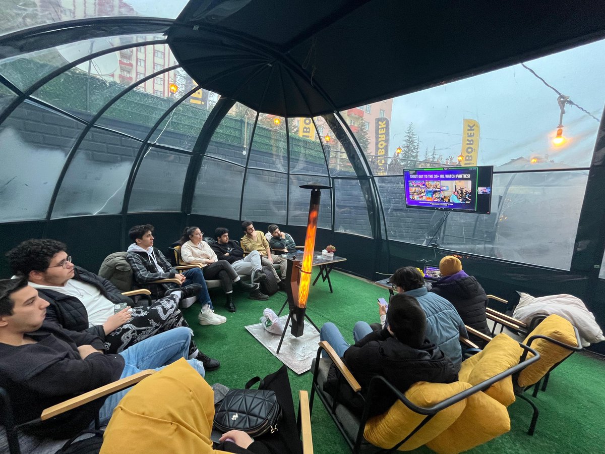SuperteamTR's tweet photo. What's the best thing to watch in a cozy place filled with people who share your passion? The @Solana Ecosystem Call, of course! 😎 @SuperteamDAO 

Here's the Konya team from Turkey tuning in! 💙 🇹🇷 @AtesbeyEth https://t.co/N2WDiqveAm