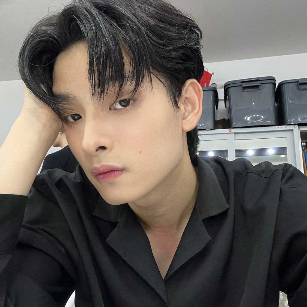 heartmeoaw's tweet photo. ลงรูปตามไม                              ไม่ได้หรอ https://t.co/bDhWAHDbTM