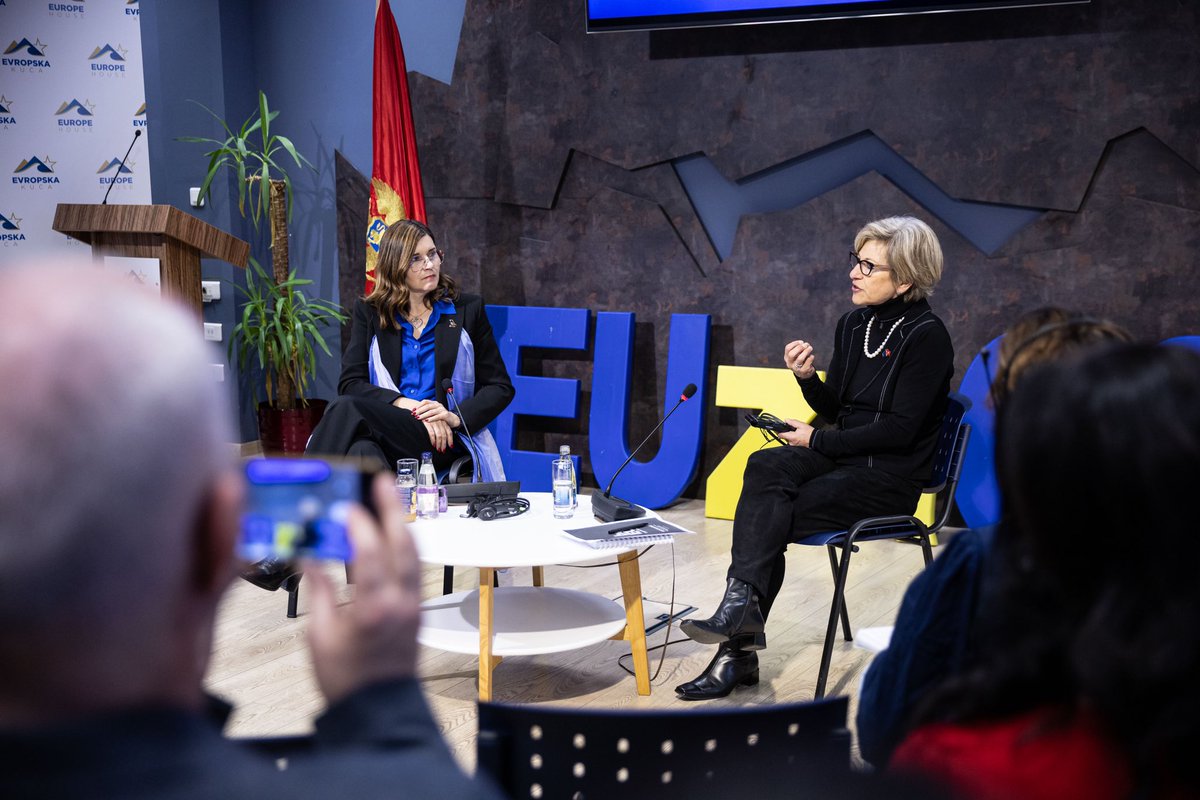 evropska_kuca's tweet photo. In the next 6️⃣ months, #Belgium presides over 🇪🇺 Council ☝️. Belgian Ambassador  to 🇲🇪 and 🇷🇸 @BelgiumBelgrade HE Cathy Buggenhout presented priorities of the 🇧🇪 presidency: Protecting citizens 🙋‍♂️, strengthening the economy 🏭, preparing for the future 🤝 #EUforME 
@EU2024BE https://t.co/7FHRQI5R0j