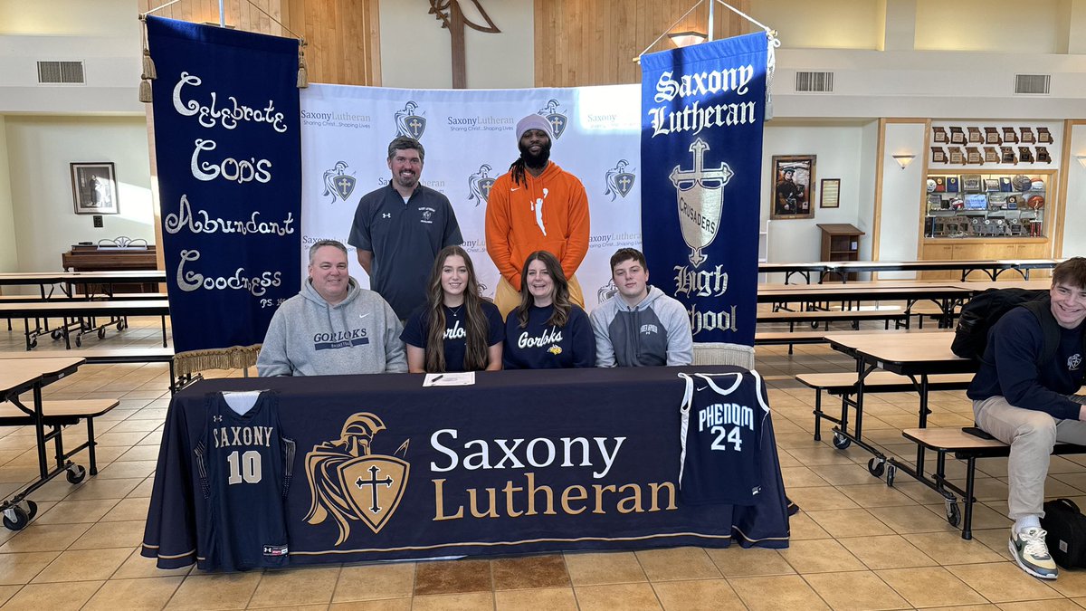 beccamj24's tweet photo. Officially official ✍🏻. Excited for the next chapter @WUhoops . Thank you to all of the supporters who have helped, encouraged and pushed me along the way @MissouriPhenom @coachchuck3442 @Crawfy17 @truck0820 . More work to be done. https://t.co/OEVxIG3DaL