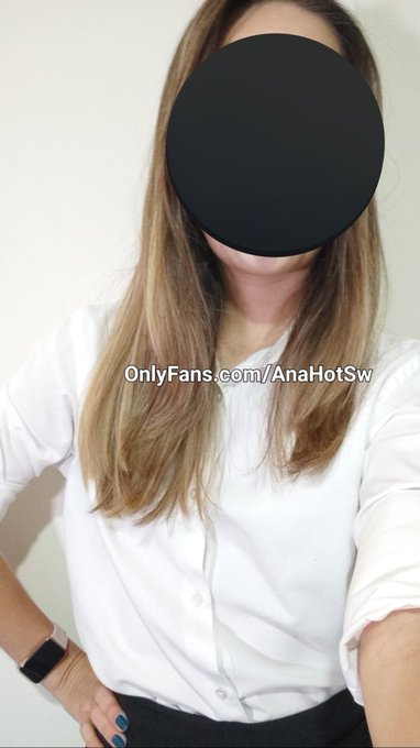 Lista para el trabajo... Creen que mi jefe se imagin&eacute; que soy una #HotWife? 😈 https://t.co/f1NyxdcOc<a href="/tag/hotwife"class="tags"><span>#hotwife</span></a>