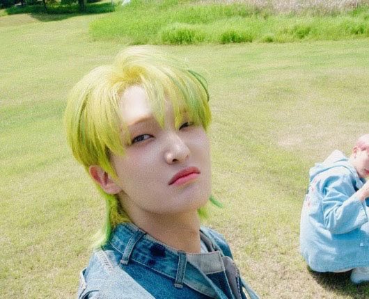 SUMIN_FR_FAN's tweet photo. ⚪️ |「𝐓𝐑𝐀𝐃𝐔𝐂𝐓𝐈𝐎𝐍」

«                          🌱
Expression 👉🫤  
🤙 
GL aujourd'hui !!! 
Et sois heureux.😝😝 »

🔘| @xikers_official  

⸺

#SUMIN #CHOISUMIN #수민 #XIKERS 
#2NDMINIALBUM #HOUSE_OF_TRICKY #HOW_TO_PLAY https://t.co/xm47bDkd8R