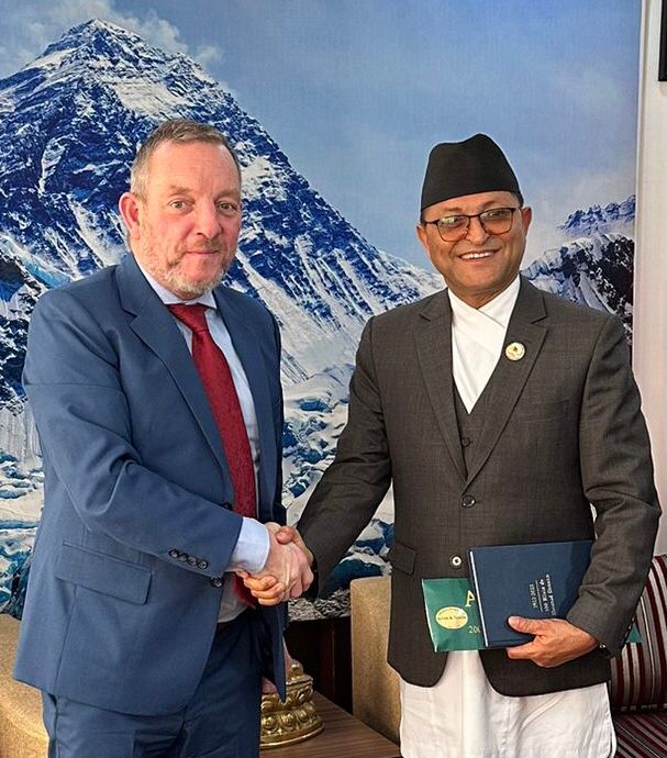 Later the Cathaoirleach met with the Chairperson of the National Assembly of the Republic of Nepal, the Rt. Hon Mr. Ganesh Prasad Timilsina, before meeting with the President of Nepal, the Rt. Hon President Mr. Ramchandra Paudel. #SeeForYourself

Gallery: flic.kr/s/aHBqjB9VHD