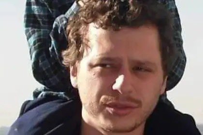 Desapareció un médico del Hospital Piñero: salió de una guardia para ir a un cajero y no lo vieron más
David Solveig Vanini Marchi tiene 34 años y fue visto por última vez el martes por la noche. Desde entonces sus familiares y amigos lo buscan desesperadamente. RT