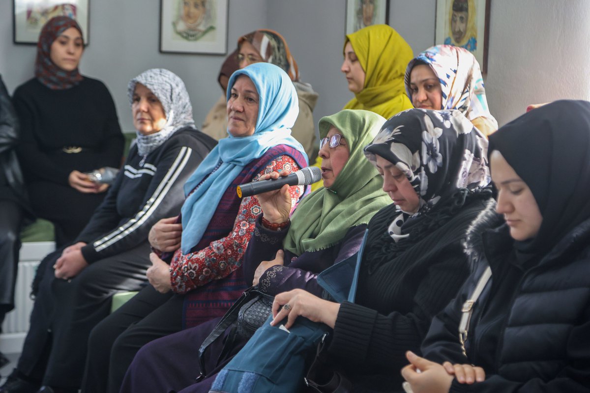UkamerUsak's tweet photo. 🌸 Kıymetli hocalarımızın kalplere dokunan Kur’an-ı Kerim tilâvetleri, vaazları ve dualarıyla Regaip Kandili’mizi en güzel şekilde idrak ettik.
+++ https://t.co/LCQ0Lidun4