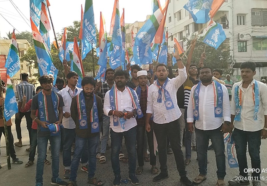 nagamadhu555's tweet photo. Today @INCIndia general secretary Incharge Sri @manickamtagore ji and @INC_Andhra president @RudrarajuGidugu ji attended #YuvaGarja program at Ongole city @IYC @NSUIAndhra @nsui #FightForJobs @narendramodi @ysjagan https://t.co/Pm78vwdf5m