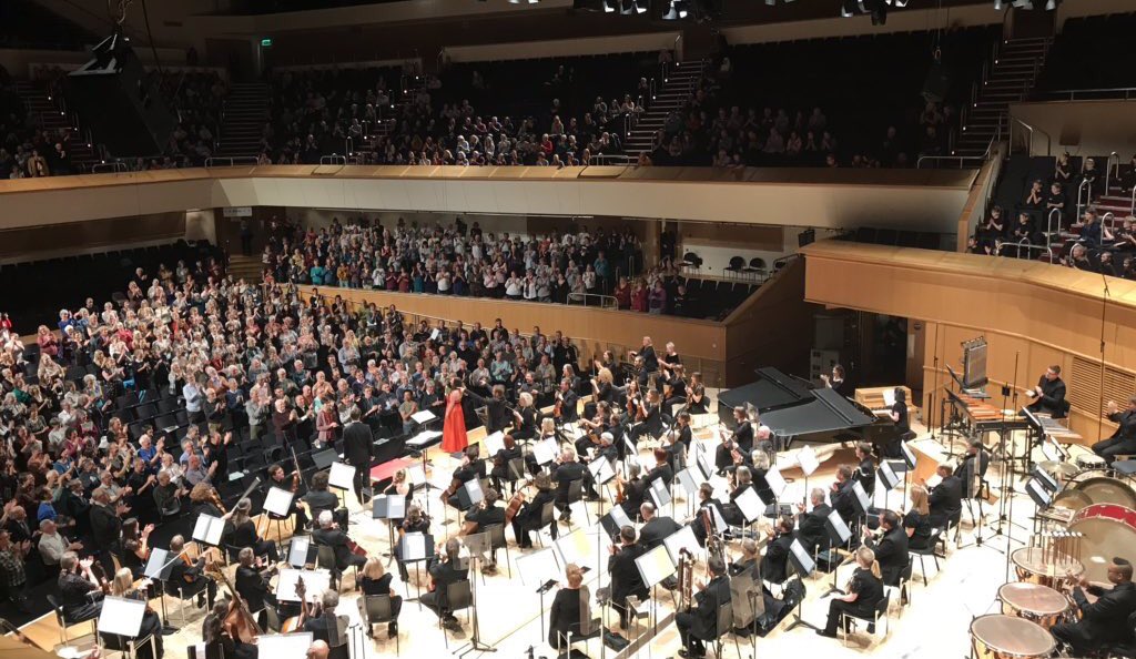 RSNOChorus's tweet photo. On 27th January, you are invited to the choral event of the year: a Come and Sing Verdi Requiem with @RSNO. Add your voice to a thousand others as we bring Verdi’s intensely dramatic score to life. 

Book your place here - and a memory for a lifetime 🎶🫶🏼
https://t.co/YhNzy4hIvk https://t.co/fY8VAm4Sj2