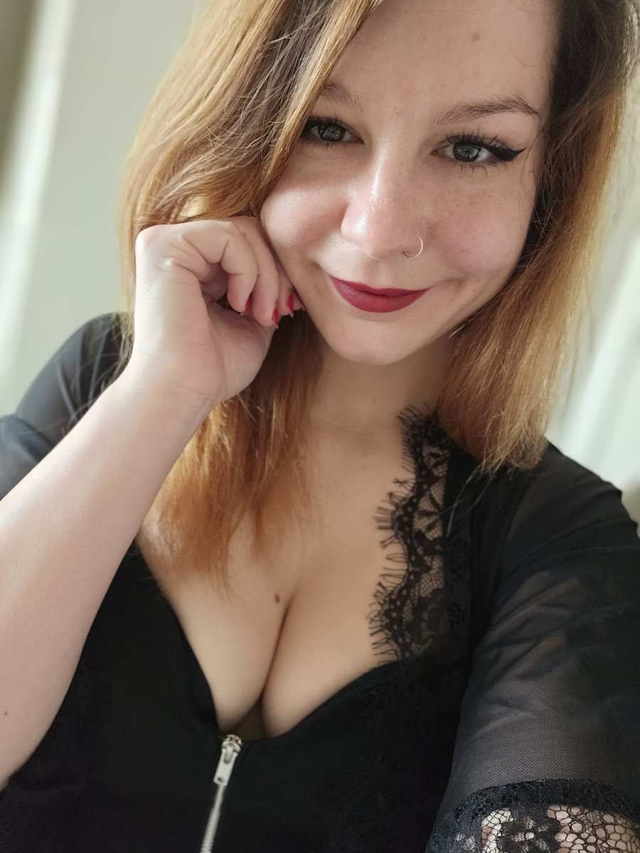 kassianovak's tweet photo. Was habt ihr heute vor?😍😊 https://t.co/FAmEhSw6MD