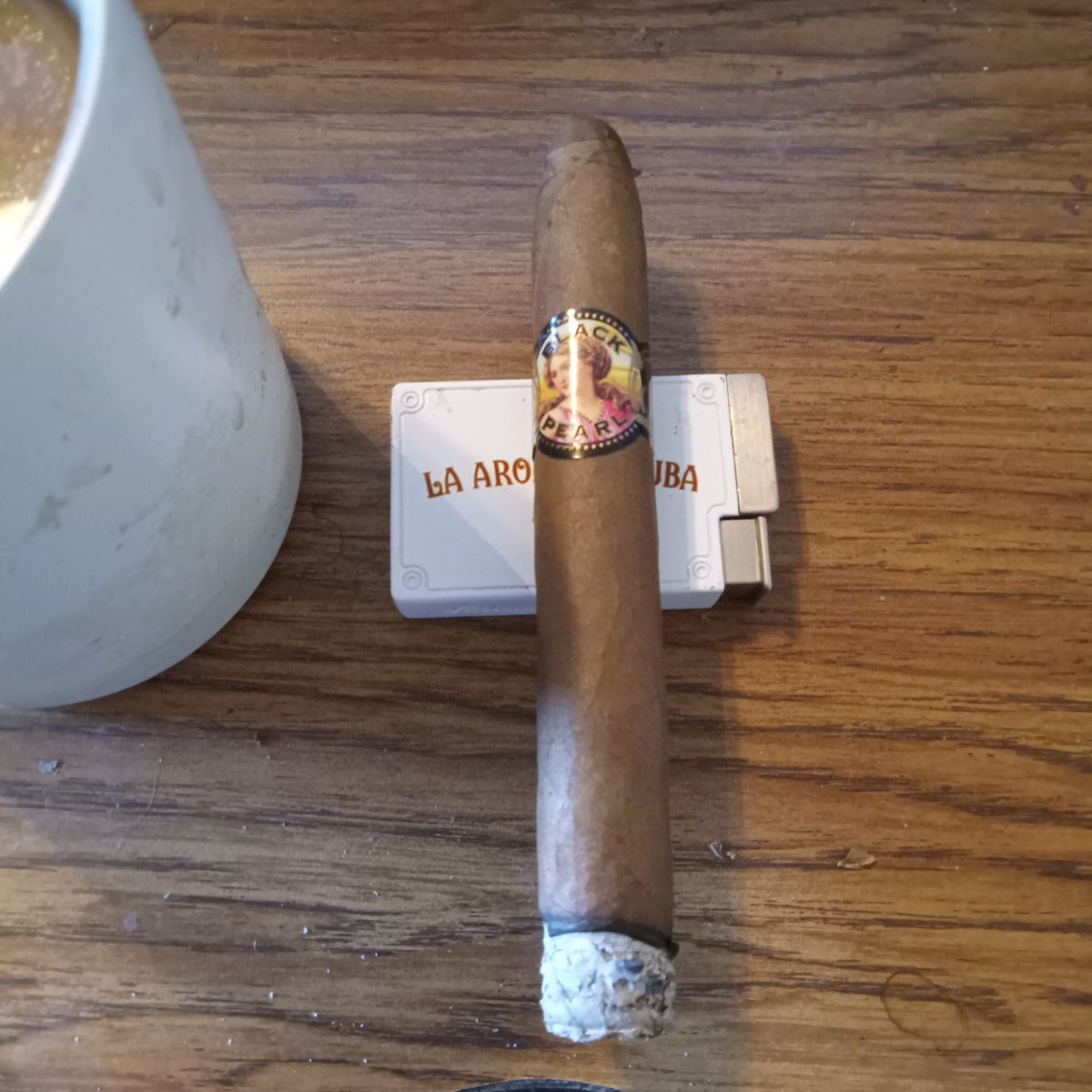 mobarbq's tweet photo. La Perla Habana Black Pearl Morado Belicoso. #cigars
#africancameroonwrapper
#LPH #madeinnicaragua https://t.co/Gp6Tai9p1g