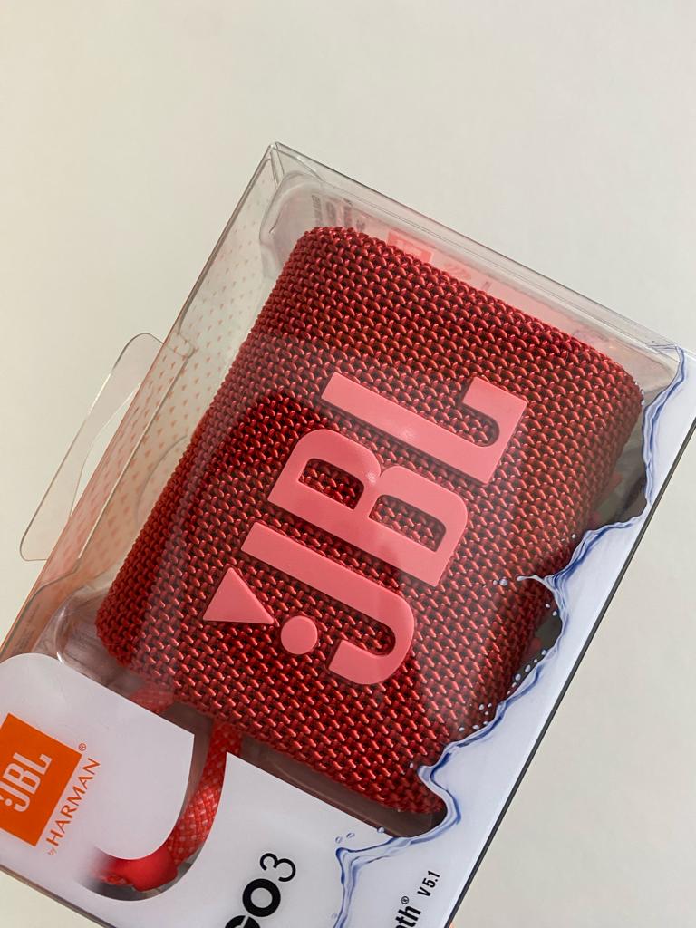 thah333's tweet photo. Thank you so much 💃 @Afrihost I got it and I love it so much 😍🔥💯 https://t.co/JvzXX0J3yj