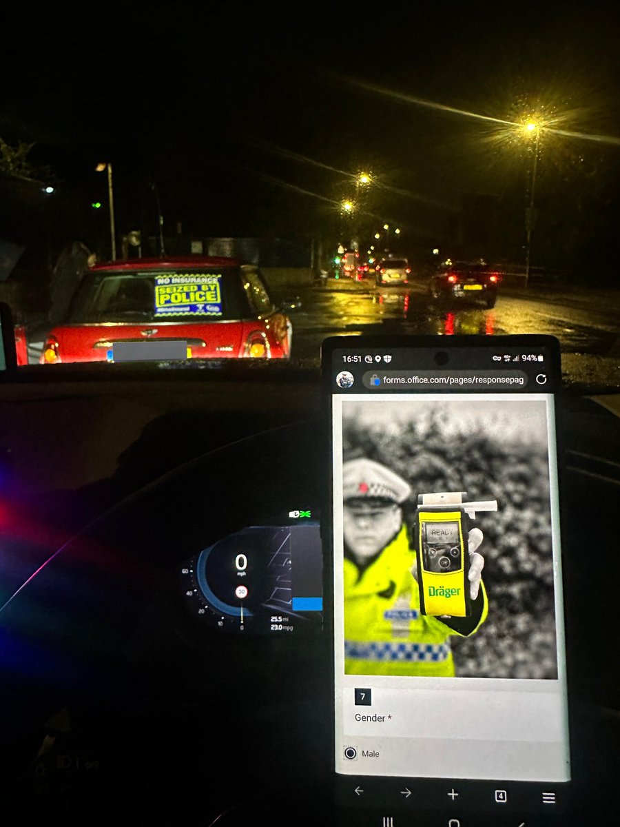 More than 200 motorists were arrested on suspicion of drink or drug-driving offences during December in Surrey alone.

This was down to work by @SurreyPolice, including #SPCasualtyReduction & #VanguardRST officers as part of #OpLimit.

Read more below 👇
surrey.police.uk/news/surrey/ne…