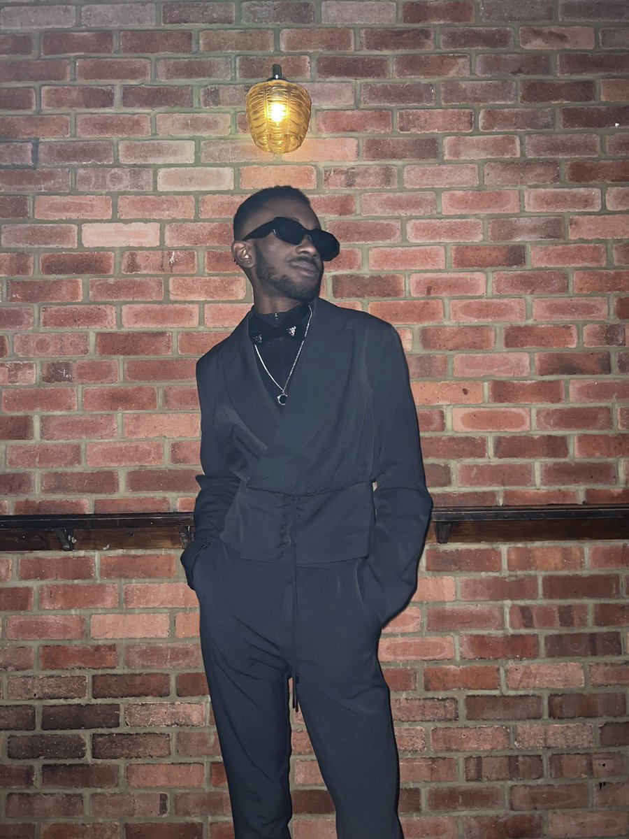 ludsthefalsegod's tweet photo. yeah this fit ate https://t.co/uCgL7v2m5C