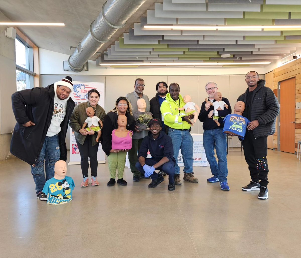 Respond_Rescue's tweet photo. Humbled to be the official training partner for @arlparksrec, serving Arlington County with enhanced skills in #CPR and #Narcan. Join us in the journey to strengthen the community chain of survival. 🙏💙 #OfficialProvider #ArlingtonCountySafety #PublicHealth #EmergencyResponse. https://t.co/BELNVgE3EW
