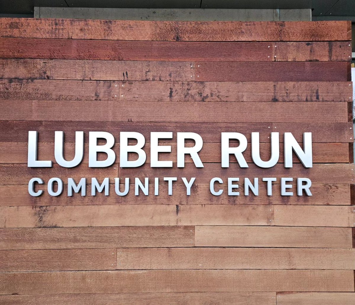 Respond_Rescue's tweet photo. Humbled to be the official training partner for @arlparksrec, serving Arlington County with enhanced skills in #CPR and #Narcan. Join us in the journey to strengthen the community chain of survival. 🙏💙 #OfficialProvider #ArlingtonCountySafety #PublicHealth #EmergencyResponse. https://t.co/BELNVgE3EW